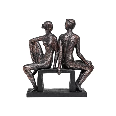 Escultura casal sentado no banco 25x24x8cm