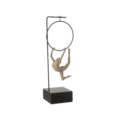 Escultura ginasta segurando argola 48x18x13cm