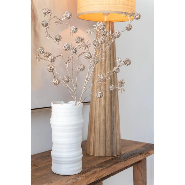 Alternative view of Vaso lines em porcelana 27x13x13cm