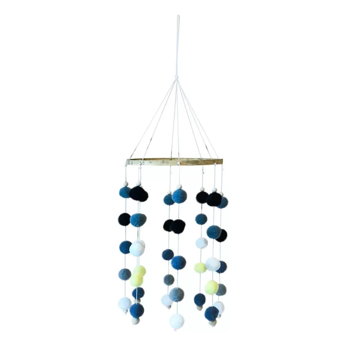 Móbile pompom preto 81x20x20cm