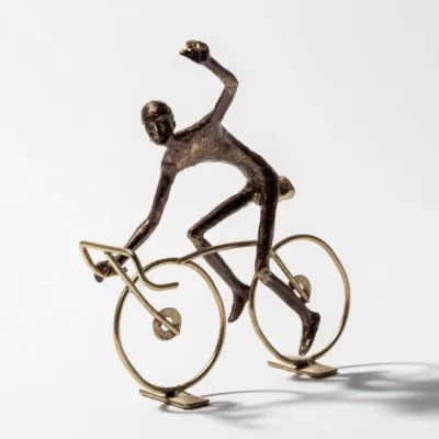 Escultura ciclista equilibrio 26x22x10cm