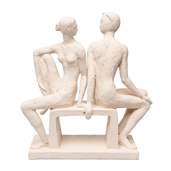 Escultura casal no banco creme 26x24x9cm